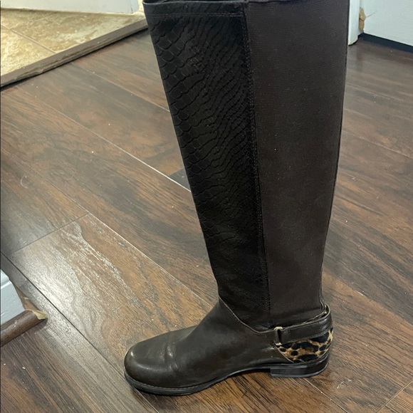 Stuart Weitzman Black Textured Knee-High Boots - Picture 3 of 4